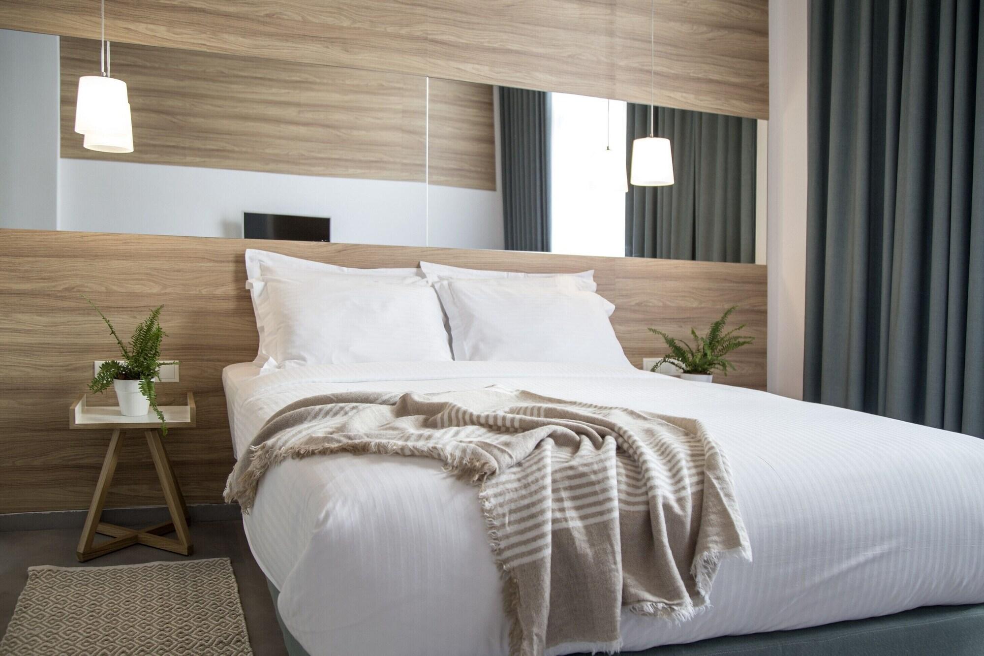 Monogram Hotel Солун Екстериор снимка